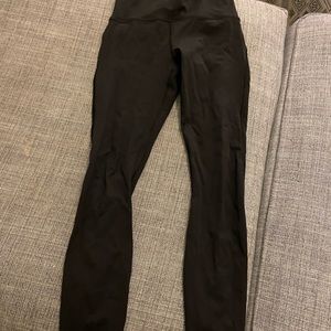 Black ankle Lululemon leggings size 4